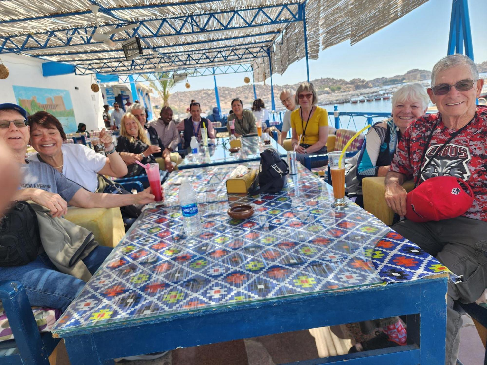 Endo Mando Hotel Aswan Bagian luar foto