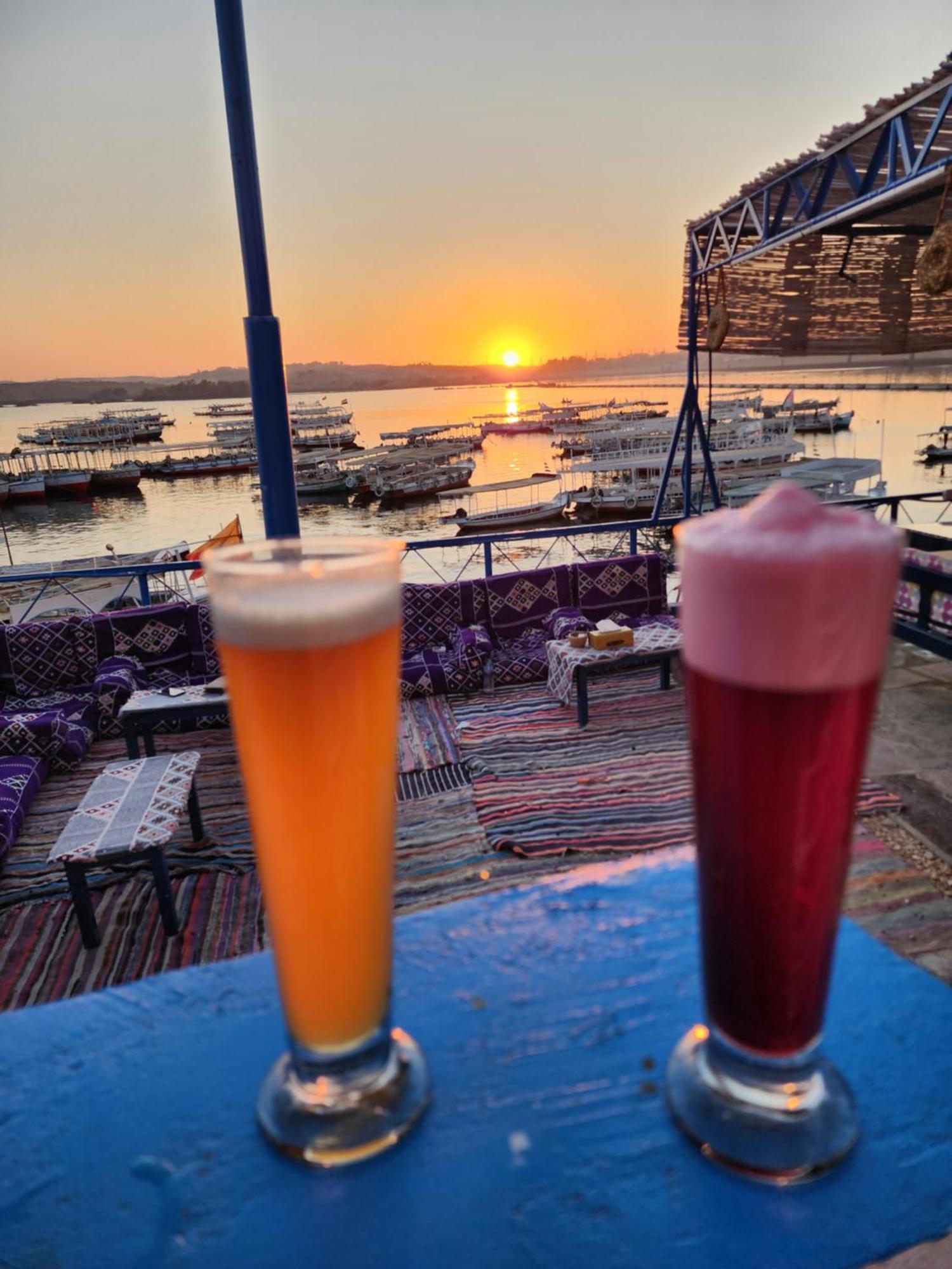 Endo Mando Hotel Aswan Bagian luar foto