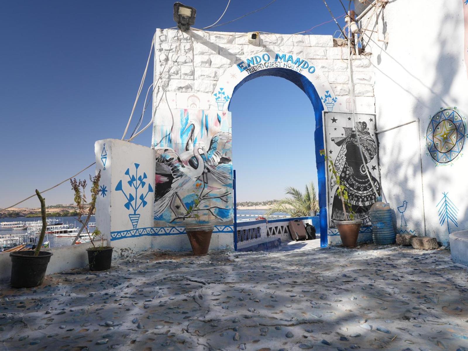 Endo Mando Hotel Aswan Bagian luar foto