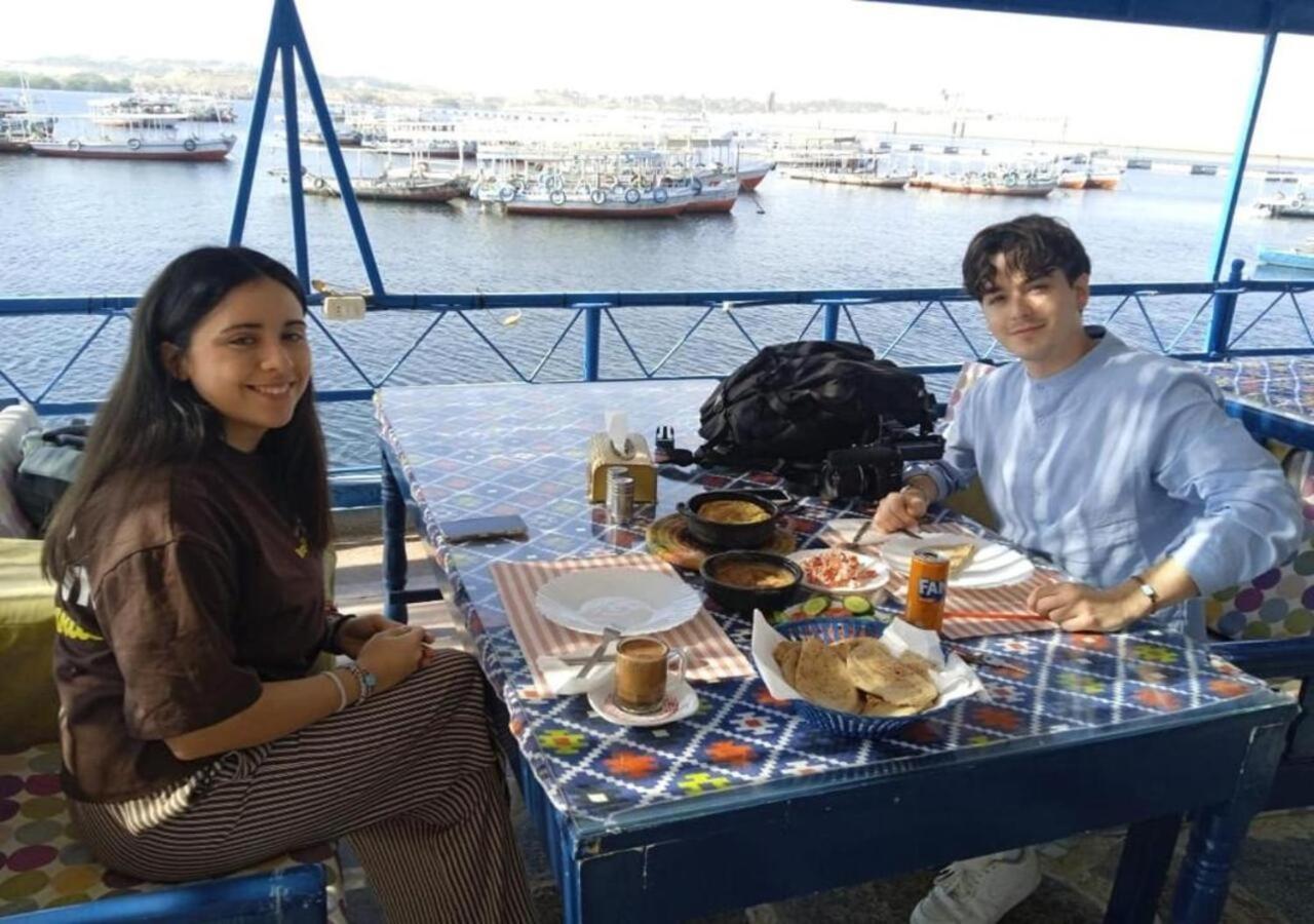 Endo Mando Hotel Aswan Bagian luar foto